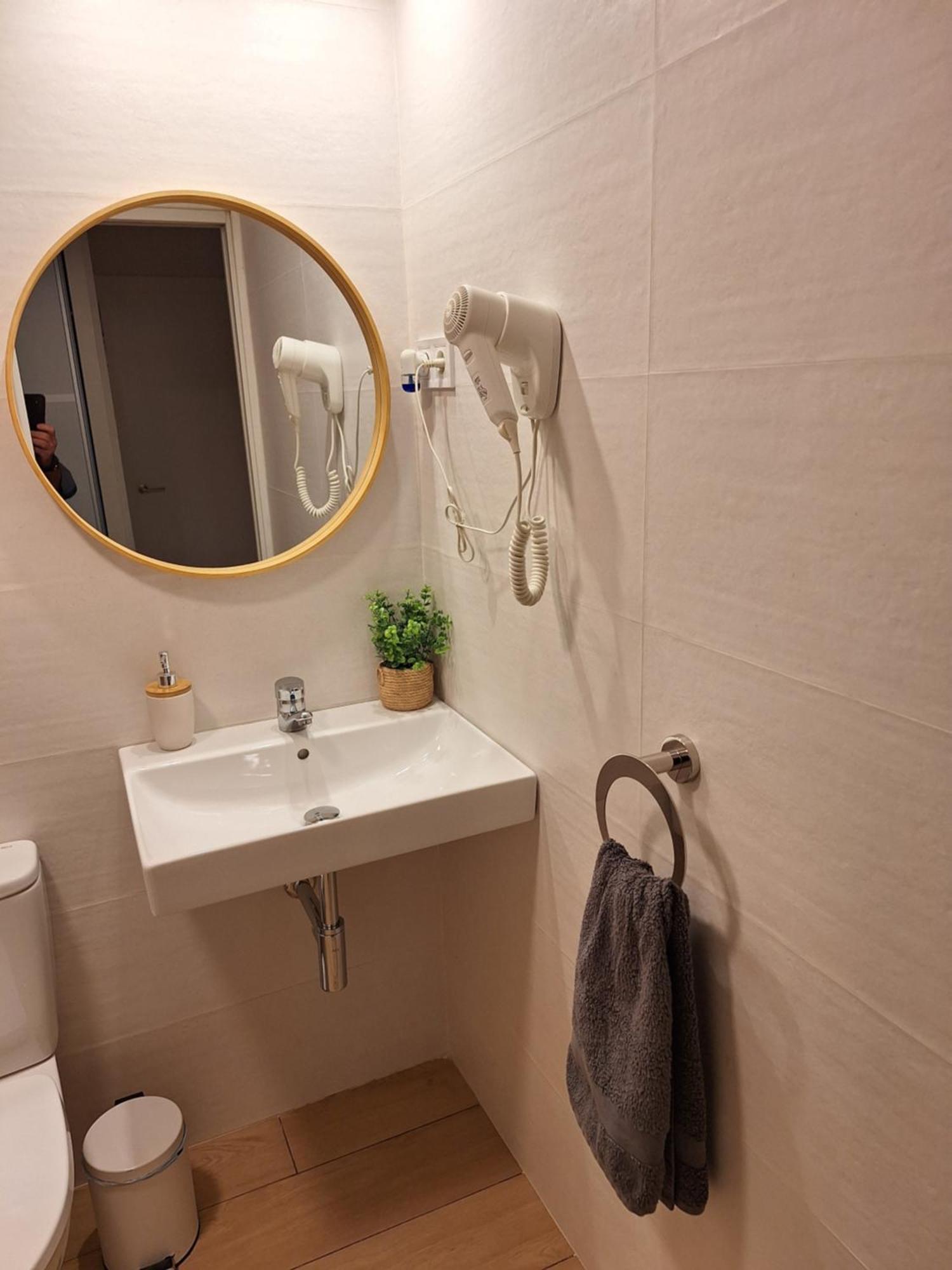 Ferienwohnung Piso Cerca De La Playa Málaga Exterior foto